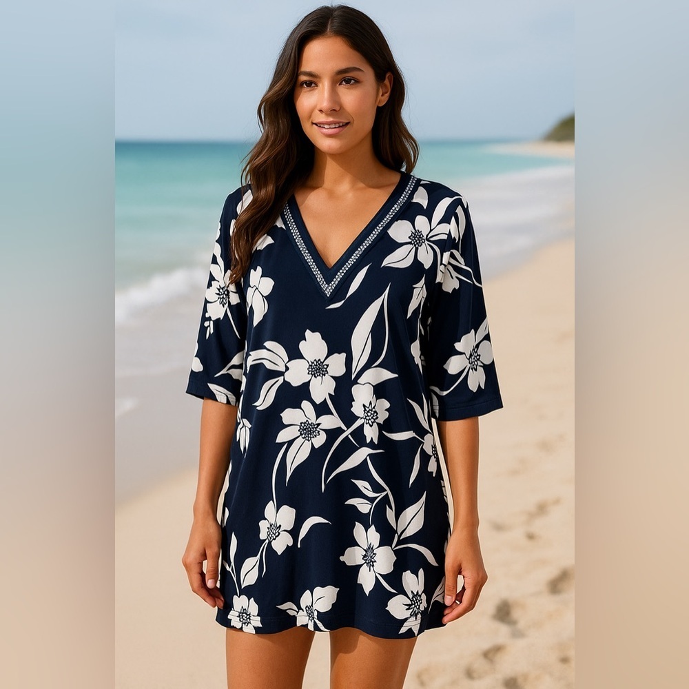 Kona Sol Navy and White Floral Swim Coverup 🌴☀️ - Picture 8 of 9